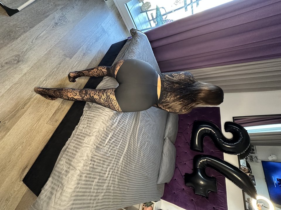 Jestem ostra suka 24 urodziny 🥳 - Teddies777