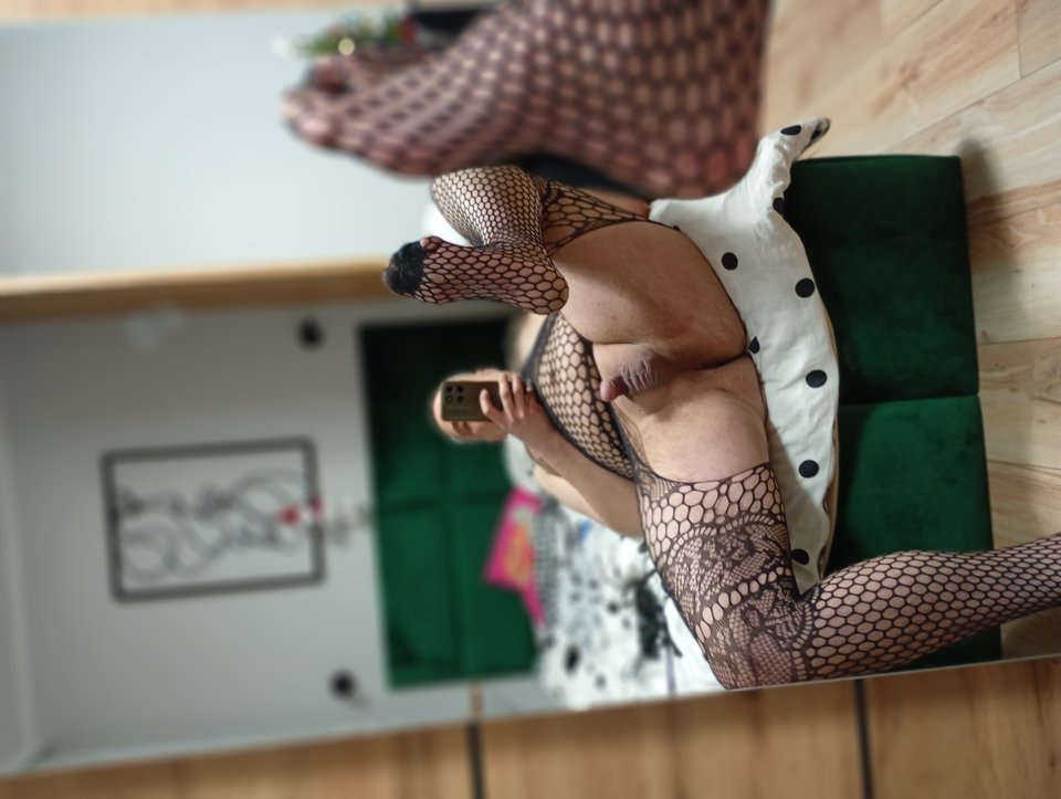 1000010003.jpg - Robert1983Jej