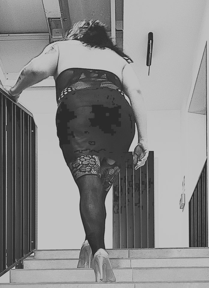 1000020745.jpg - Switchbdsmpara