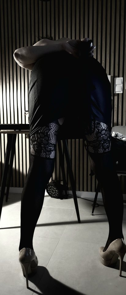 1000020712.jpg - Switchbdsmpara