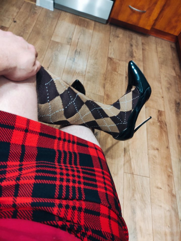 e31f38e2-986a-4276-a6a4-ab6b6558f34a.jpg - SissySluzaca