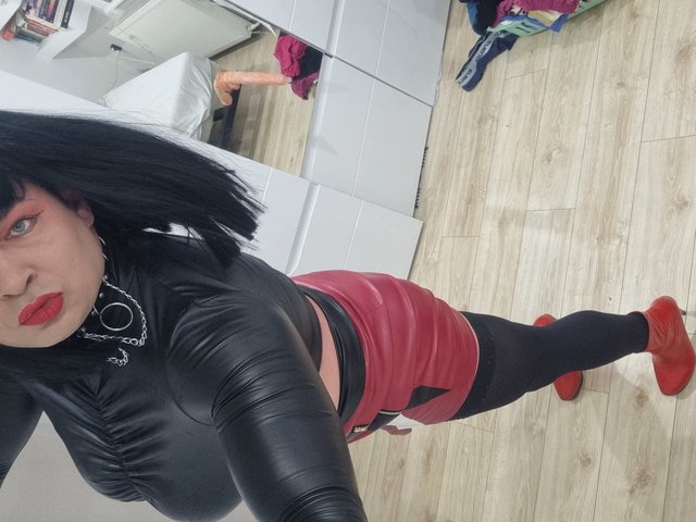 Leatherkinia89