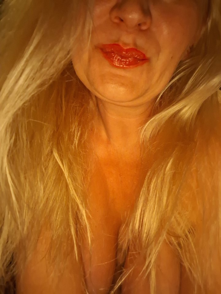 1000084219.jpg - WPI7677