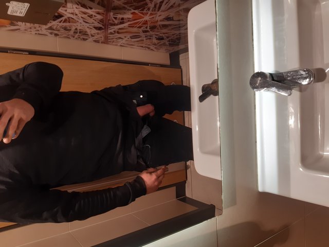 OnFistPoznanFinezyjnyPerw