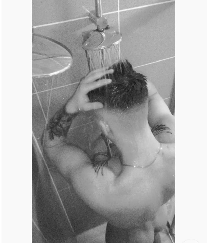 152B51E9-A82A-4E71-B25A-AE2ACA88CB4E.jpeg - PleasureClass