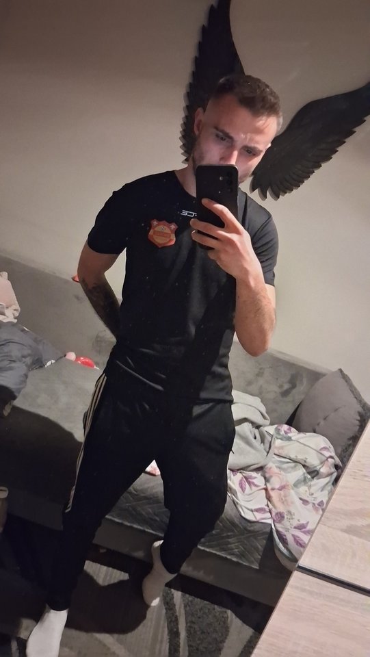 Snapchat-736128183.jpg - 1999Mac