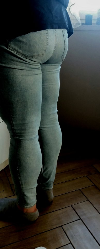 20260313_090510.jpg - 1Hot_wife_end_cuck1