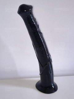 ale pasuje do dziurek