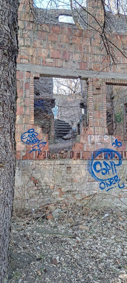 Urbex okno - Maciek1182