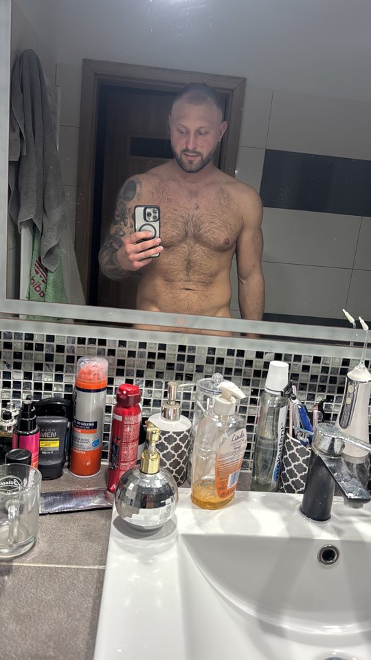 DF08BB0D-DB8B-4BA7-8212-63F9F7F3574A.jpeg - Boys96