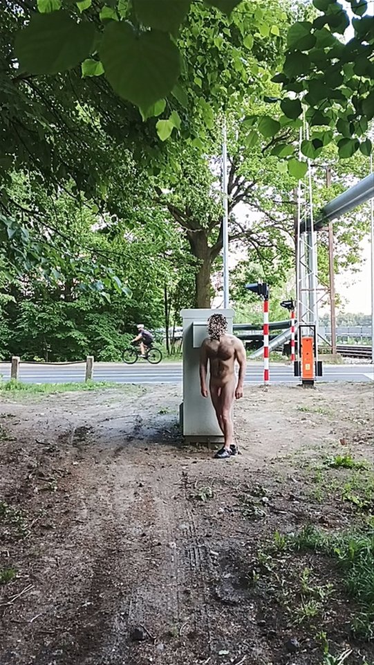 rower_2.jpg - PublicPlaces