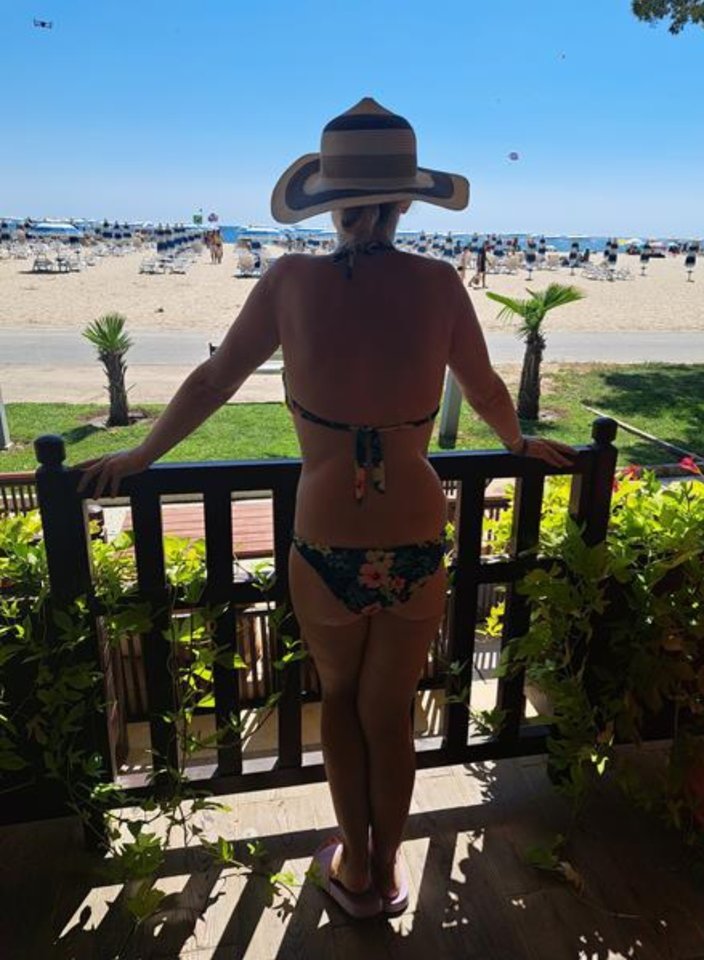 1000062383.jpg - HadesiPersefona