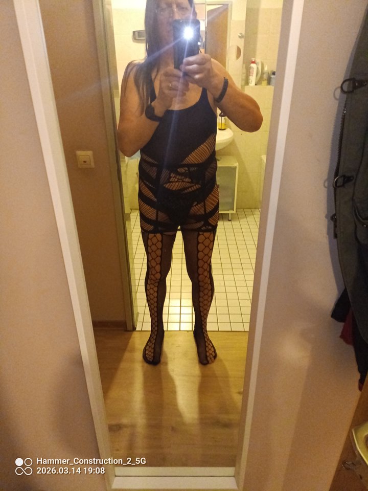 1000002027.jpg - AdamJG