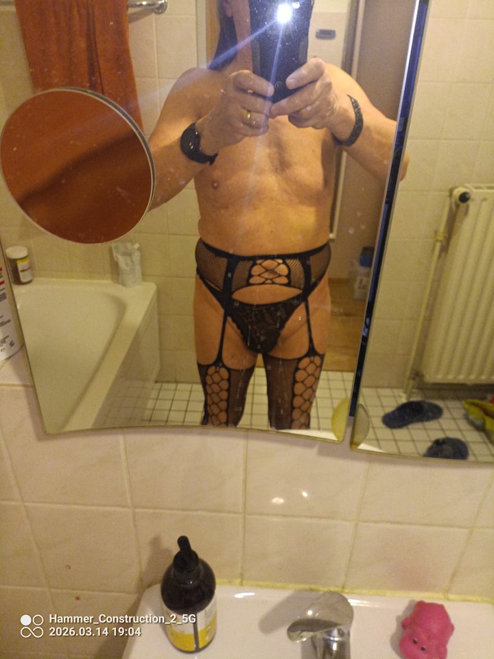 1000002025.jpg - AdamJG