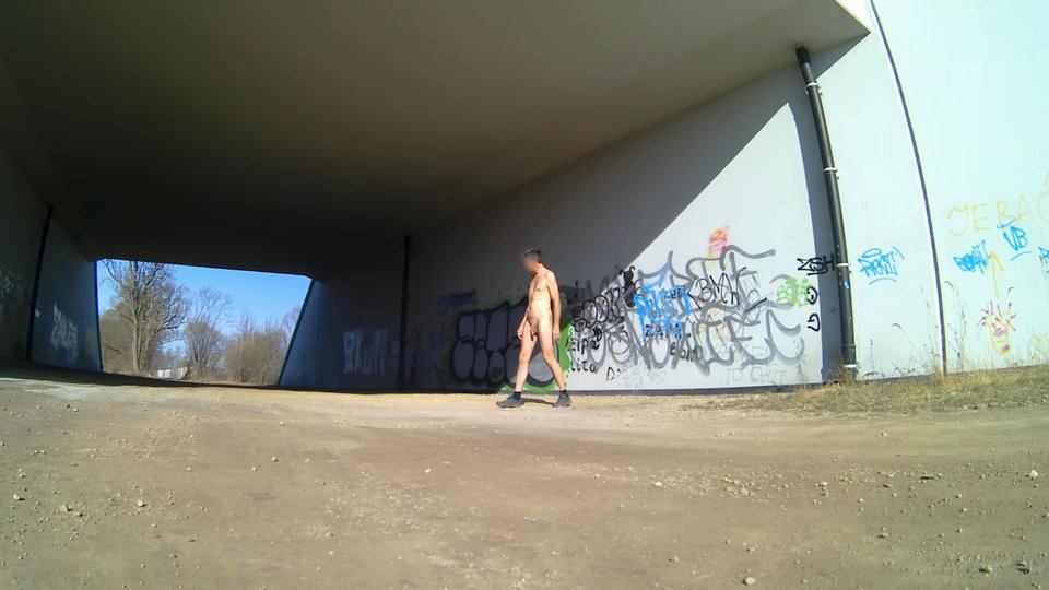 SIEWIERZ - pzry moscie pod 78 20260315_0902.mp4_snapshot_01.59_[ - Krzysztof_cfnm