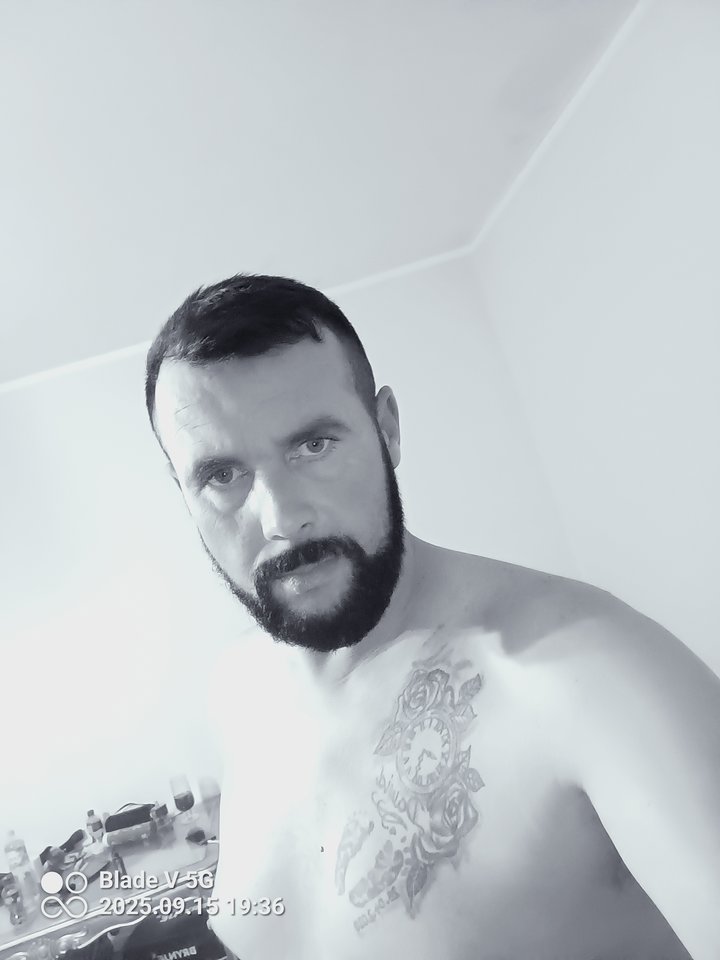 IMG_20250915_193648_056.jpg - Lukas1786