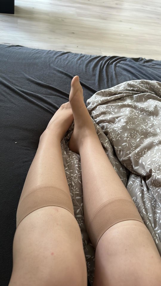 4664.jpg - FetyszNylonPara