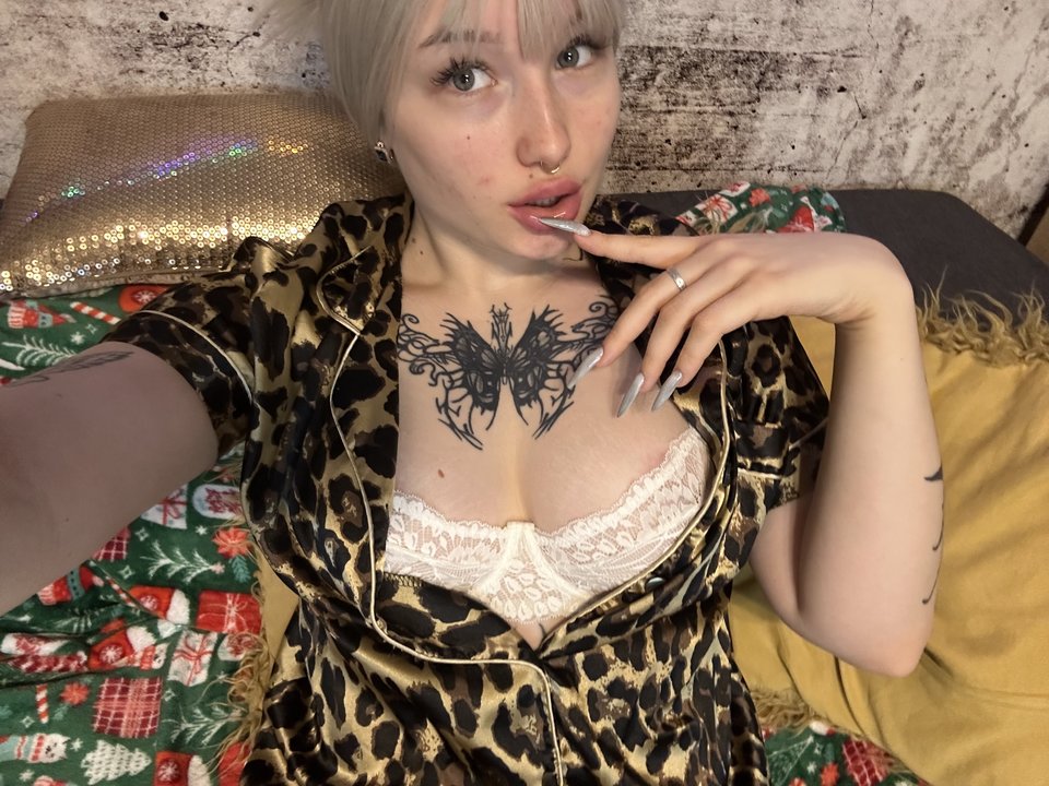 IMG_6745.jpeg - Little6bitch
