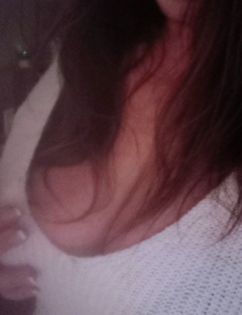 1000001686.jpg - Julia32101