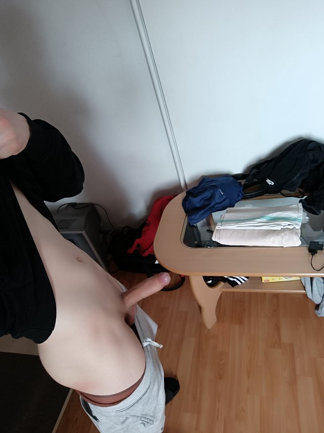 Mlodyprzystojniak839