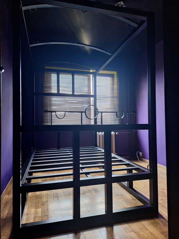 Bed - LatinaOnPole