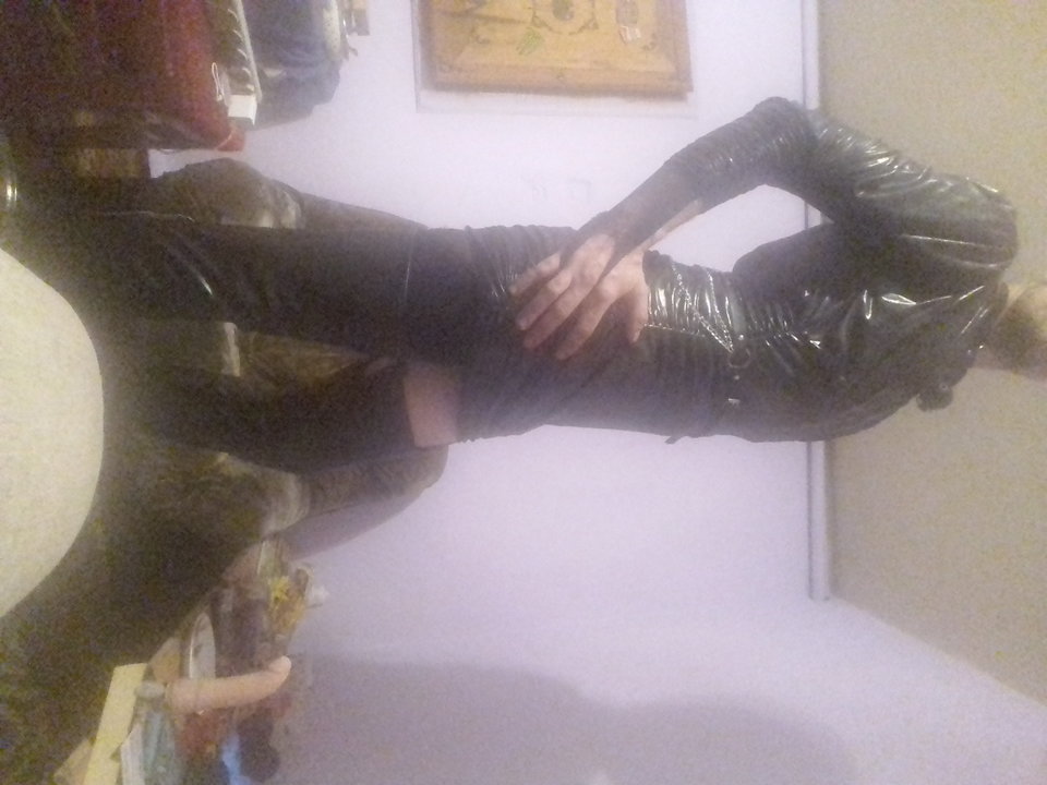 20260320_035727.jpg - BiSlaveBitch